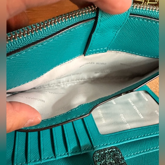 Michael Kors Snake Texture Leather Large Double Full Zip Wallet / Wrislet, Teal - Picture 13 of 15